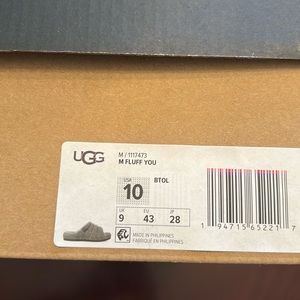 NWT. Ugg Men’s Ugg fluff you slipper. Grey size 10